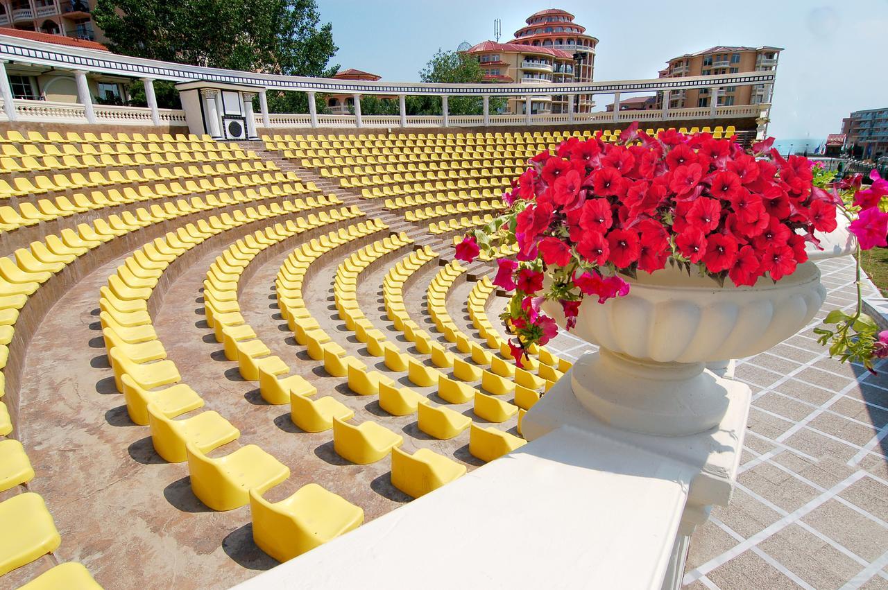 Andalucia Beach Hotel Elenite Ngoại thất bức ảnh