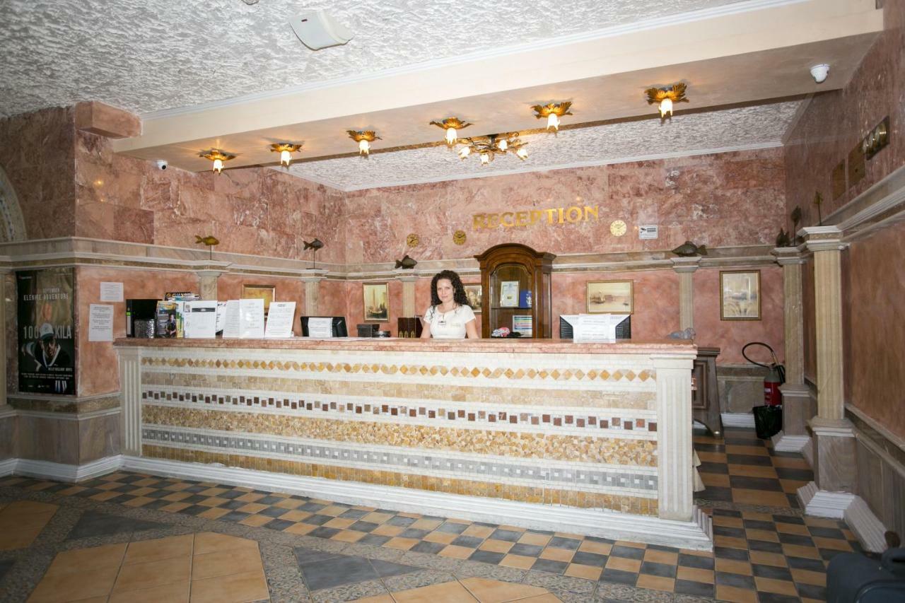Andalucia Beach Hotel Elenite Ngoại thất bức ảnh