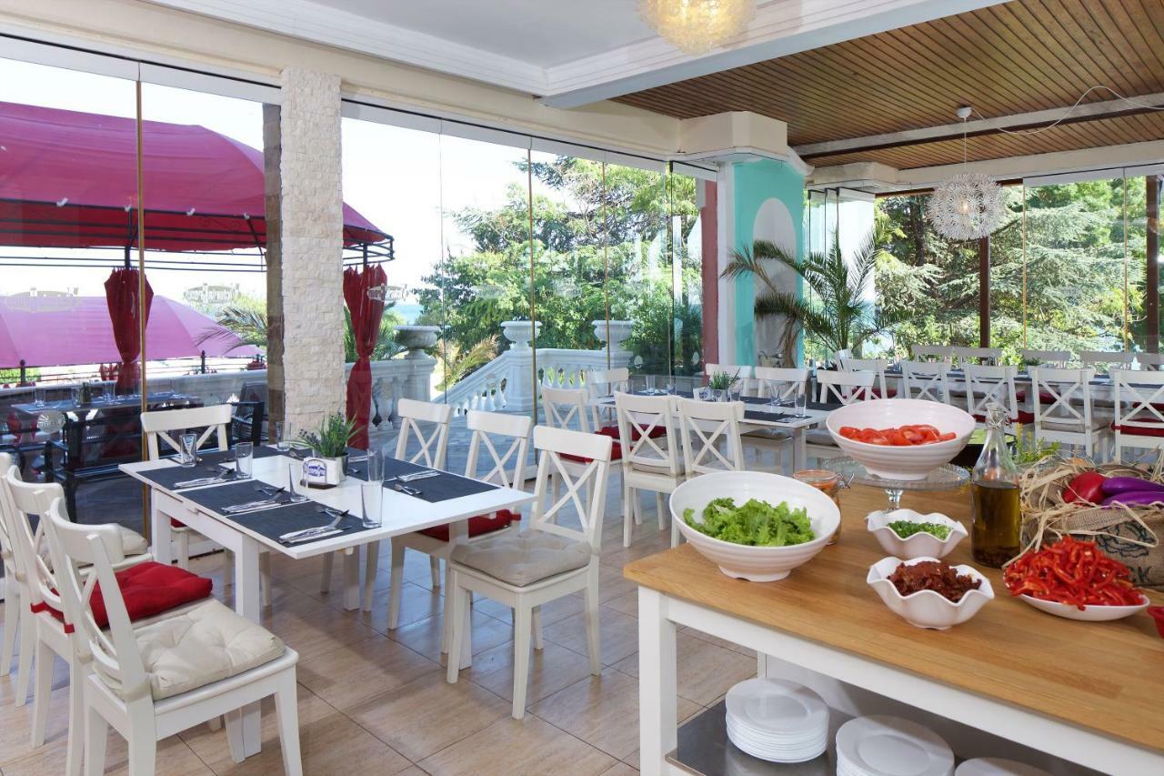 Andalucia Beach Hotel Elenite Ngoại thất bức ảnh